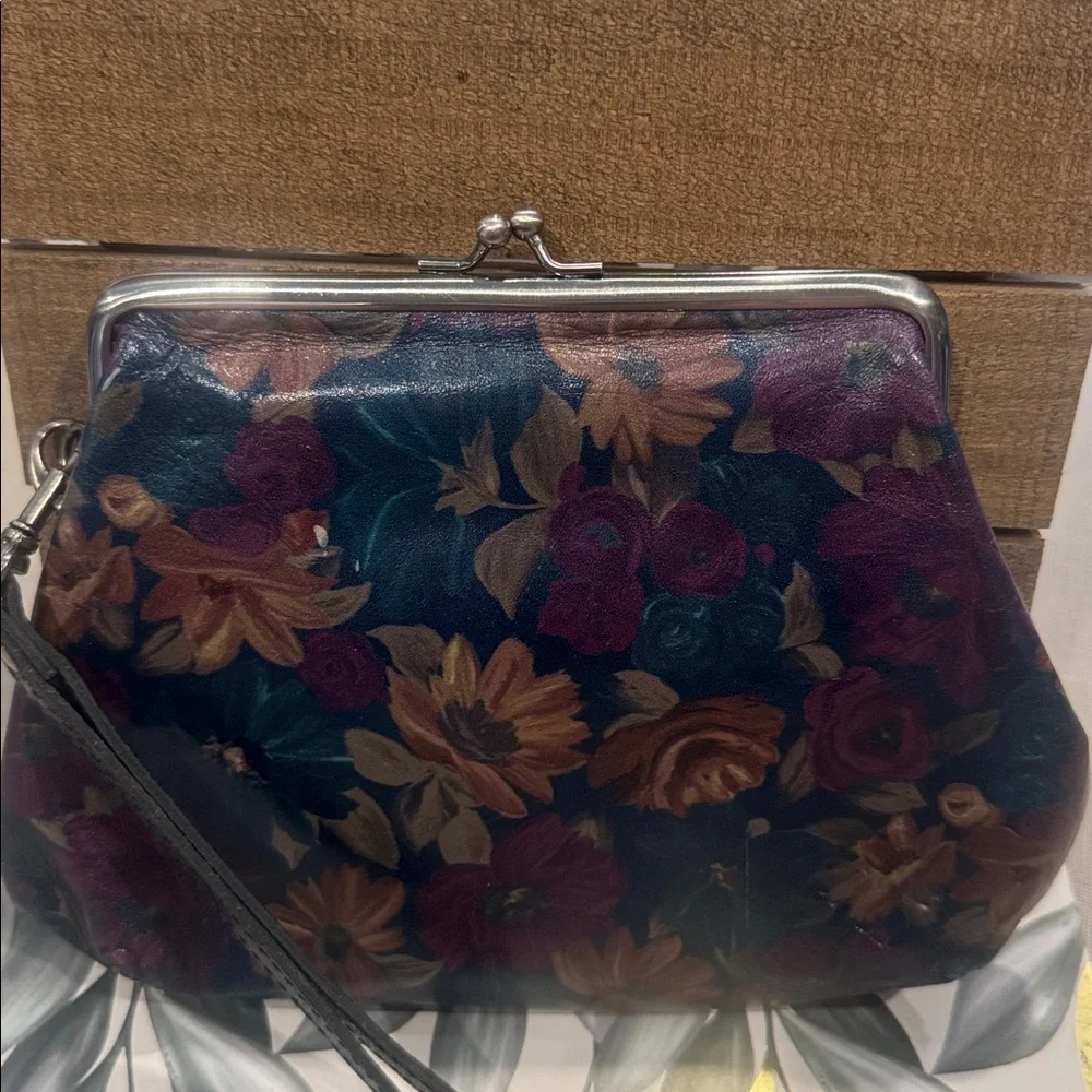 Patricia Nash Black Floral Kiss-Lock Wristlet with Burgundy & Mustard Flowers - Picture 2 of 6